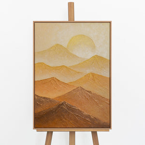 „Goldene Berge" – Berggemälde das Terrakotta, Gold und japanische Ästhetik vereint