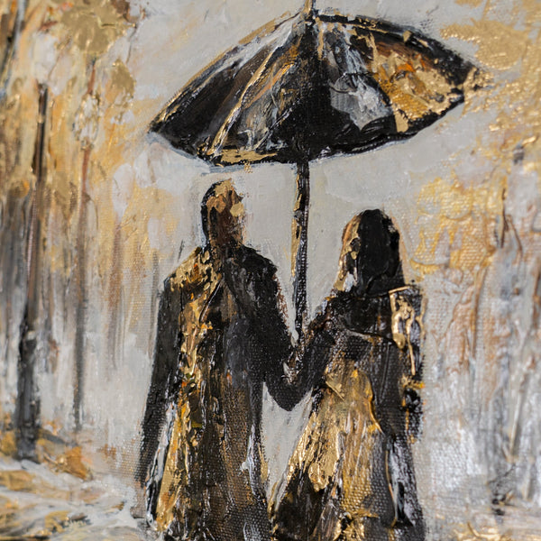 Gold spiegelt sich im Regen – romantische Allee mit Paar handgemalt in Gold und Schwarz