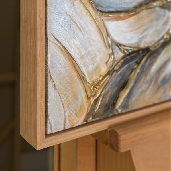 Handgemaltes abstraktes Goldgemälde „Texturwirbel" – Gold & Creme, 50x70 cm mit Holzrahmen