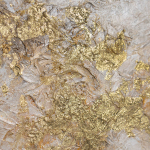 Goldene Wolkenformationen auf warmem Beige-Grund – handgemaltes Reliefbild in Gold und Creme