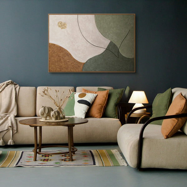 Abstraktes Leinwandbild mit luftiger mineralischer Struktur in Beige