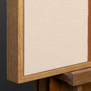 Natürlicher Holzrahmen mit warmer 
Maserung und modernem Design