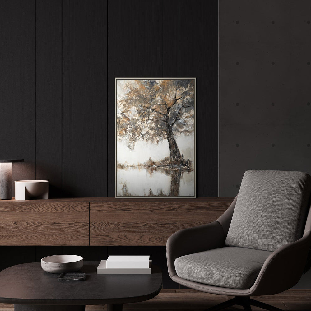 Naturgemälde „Lyrischer Baum" im modernen Wohnzimmer – ruhige Wanddeko in Beige und Grau