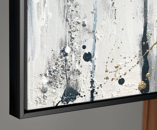 Abstraktes Leinwandbild mit Rahmen „Energie der Linien“ – monochrome Kunst mit Gold