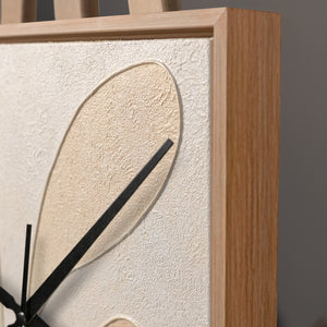 Handgemalte originelle Wanduhr mit floraler Abstraktion – 35×35 cm