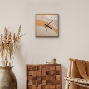 Handgemalte originelle Wanduhr mit floraler Abstraktion – 35×35 cm