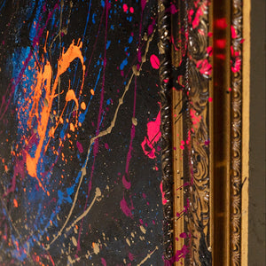 Wanddeko für Wohnzimmer mit Rahmen – Acrylgemälde "Gold in der Dunkelheit" in leuchtenden Farben